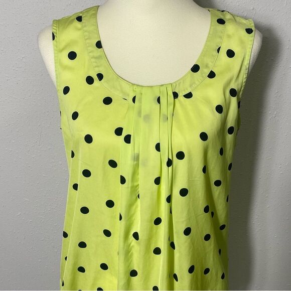 Loft Lime Green Polka Dot Sleeveless Pintuck Blouse Women's Size Small - Picture 4 of 14